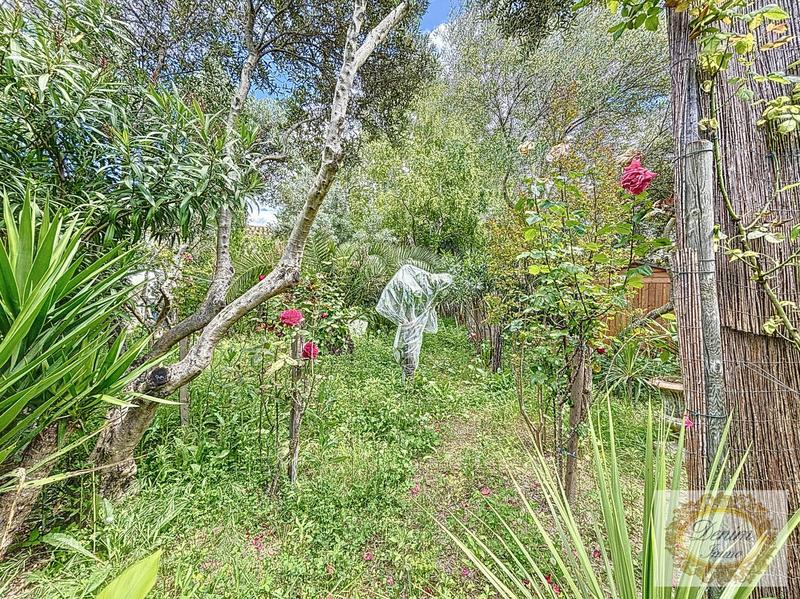 Maison - 268 m² - 6 pièces