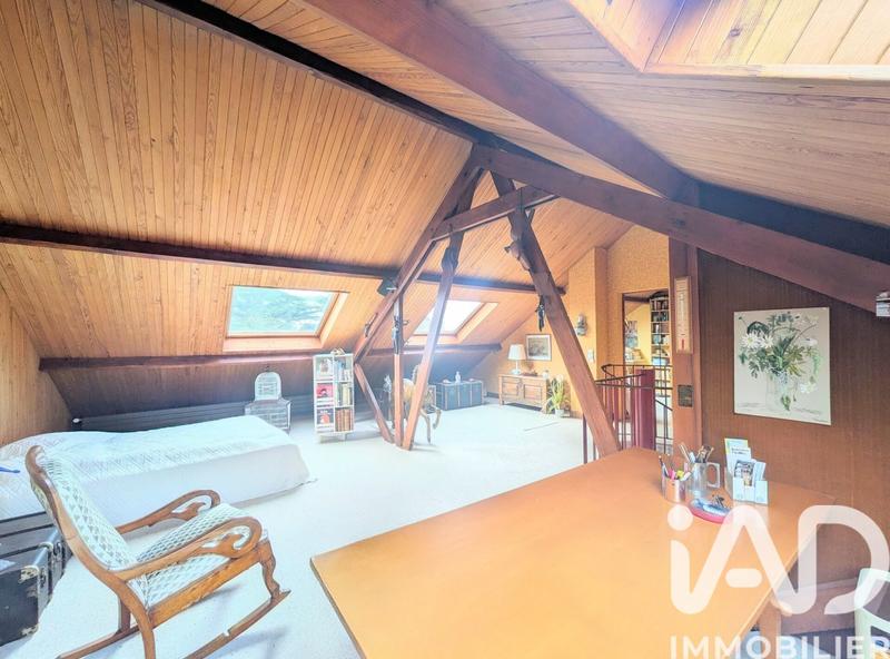 Maison - 190 m² - 7 pièces