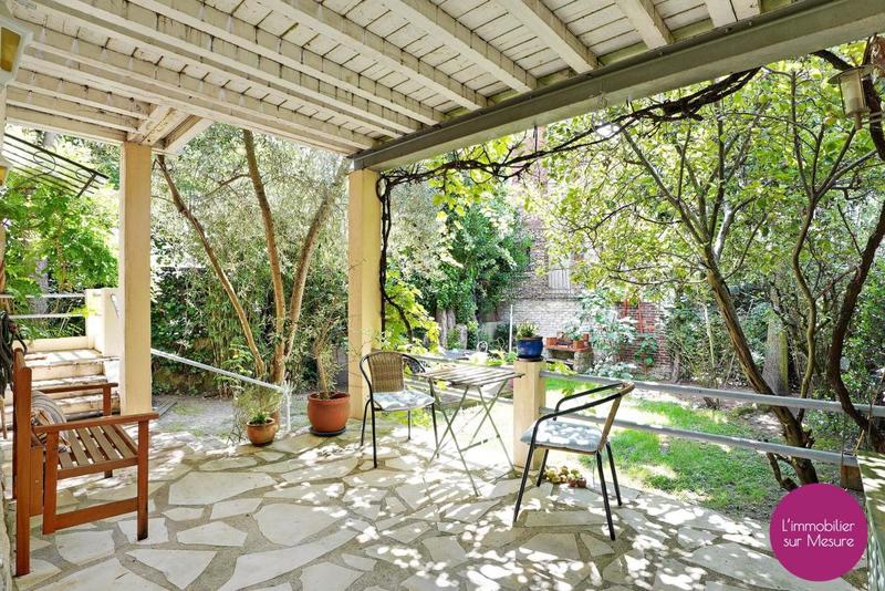 Maison - 175 m² - 8 pièces