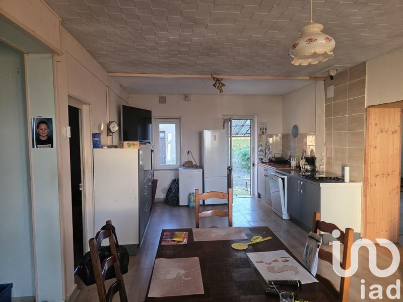 Maison - 98 m² - 5 pièces