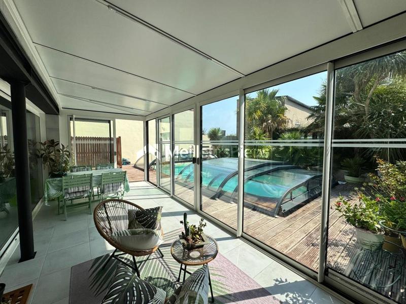 Maison - 167 m² - 7 pièces