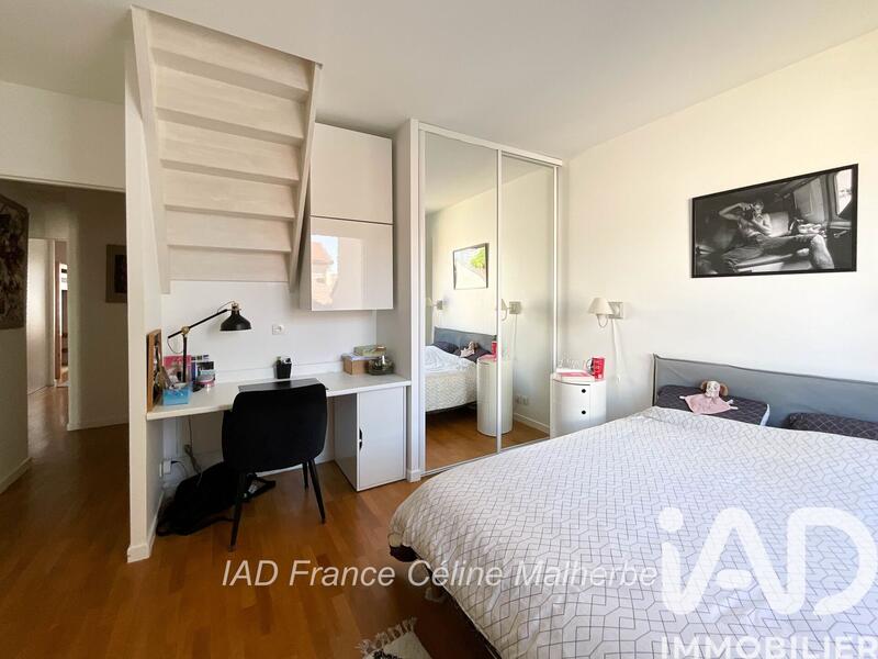 Maison - 139 m² - 6 pièces