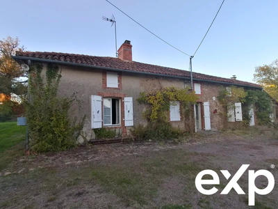 Maison traditionnelle - 141 m² - 6 pièces