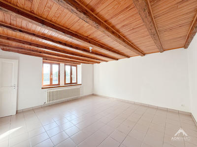 Maison - 122 m² - 4 pièces