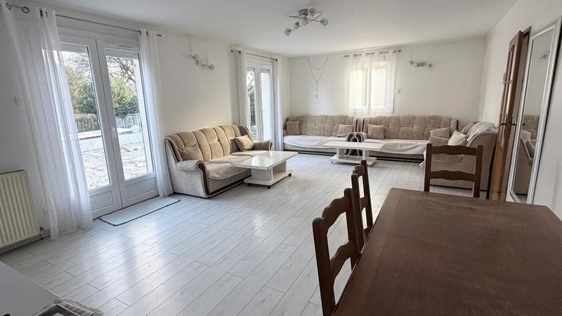 Maison - 140 m² - 7 pièces