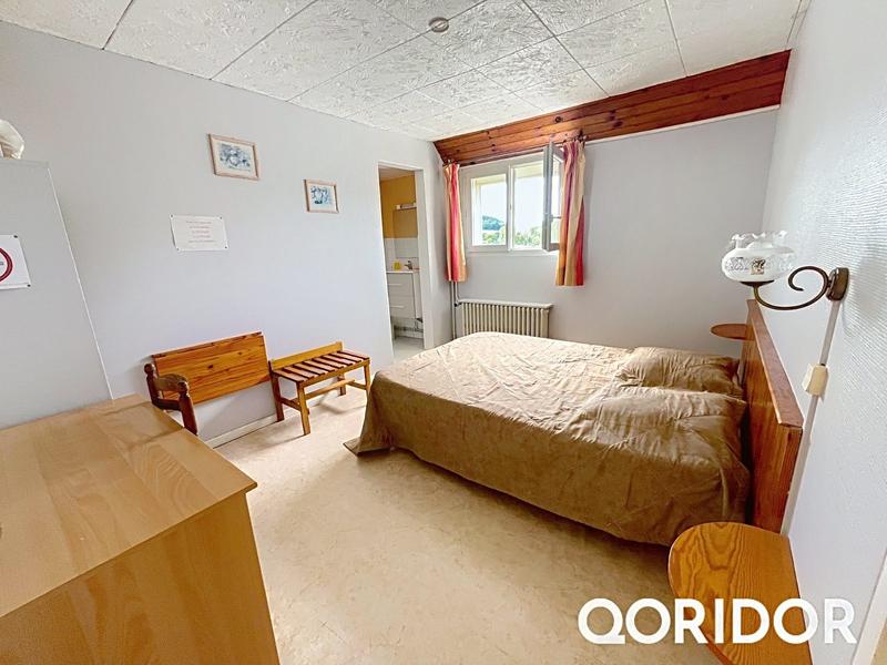 Villa - 198 m² - 7 pièces