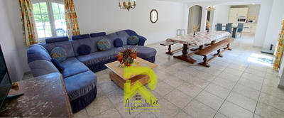 Villa - 350 m² - 14 pièces