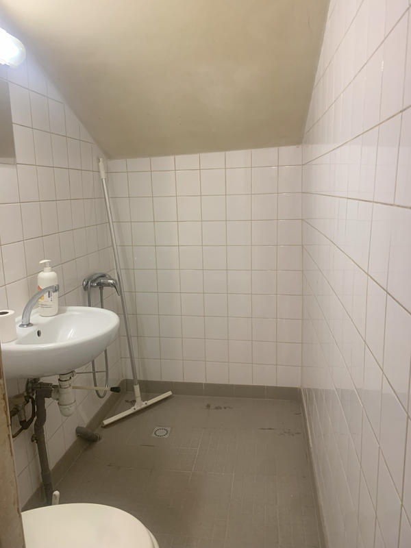 Fonds de commerce - Magasins - 162 m²