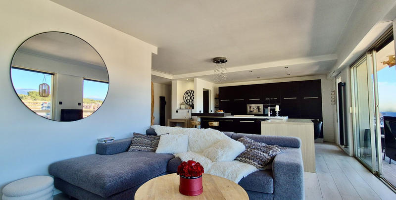 Appartement - 86 m² - 3 pièces