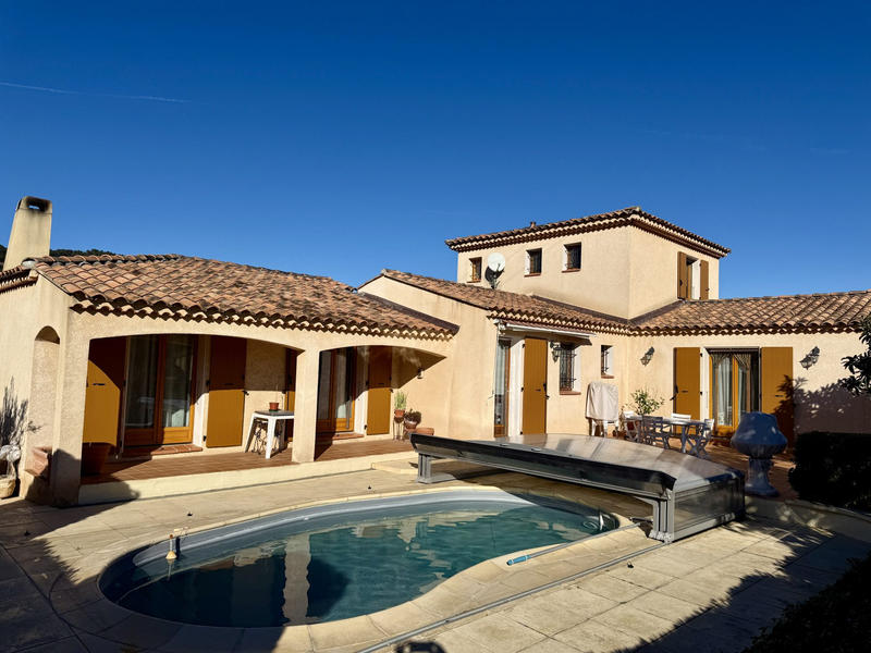 Maison - 160 m² - 6 pièces