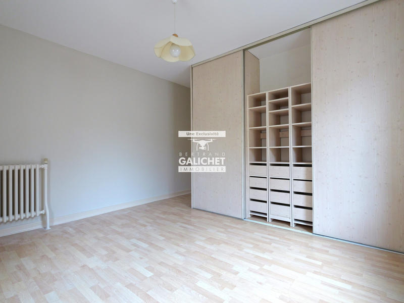 Appartement - 81 m² - 4 pièces