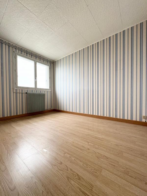 Appartement - 81 m² - 4 pièces