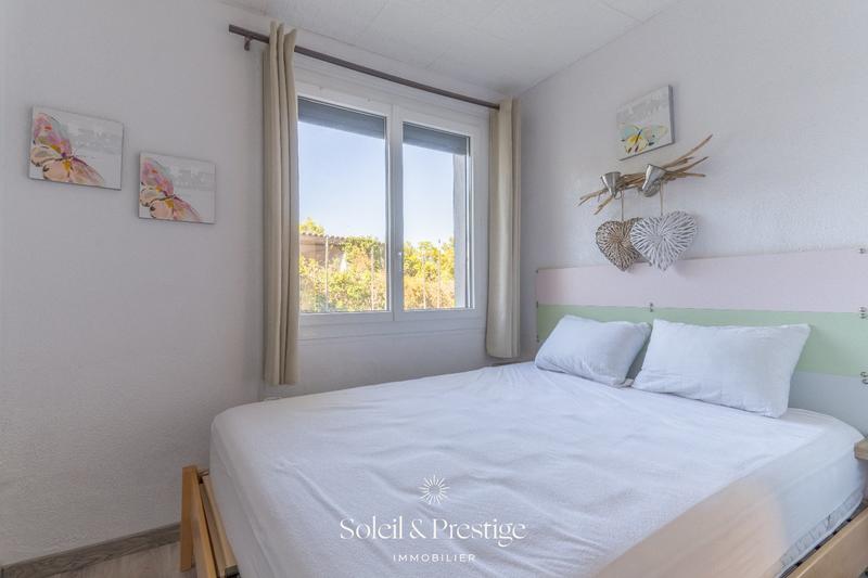 Maison - 180 m² - 9 pièces