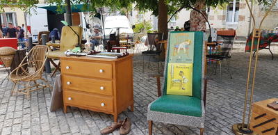 Brocante - bric à brac - artisanat