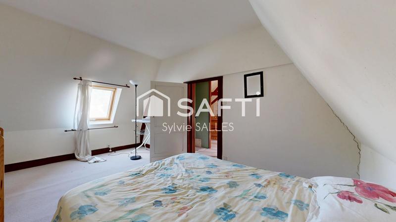 Maison - 111 m² - 6 pièces