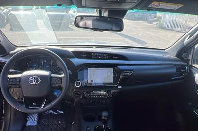 Toyota Hilux X-Tra d-4d 204 Bva Invinc