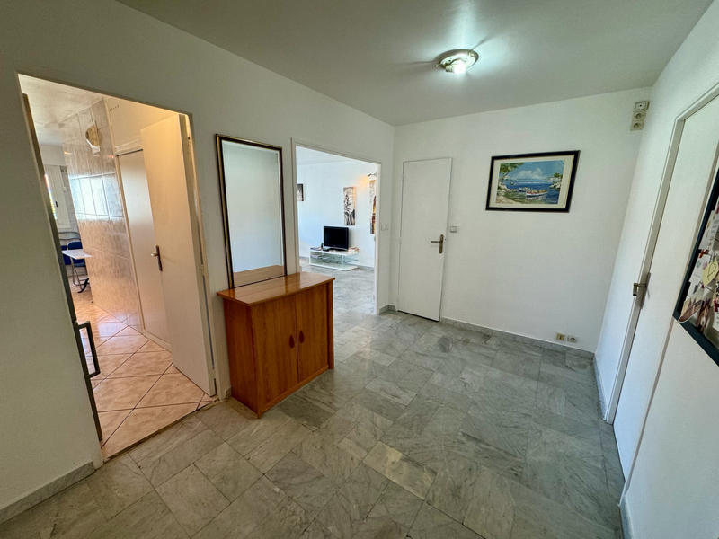 Appartement - 97 m² - 3 pièces