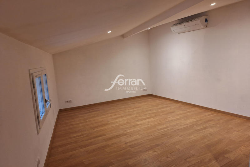 Villa - 130 m² - 4 pièces