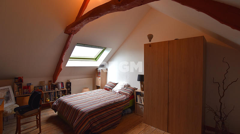 Propriété - 293 m² - 10 pièces