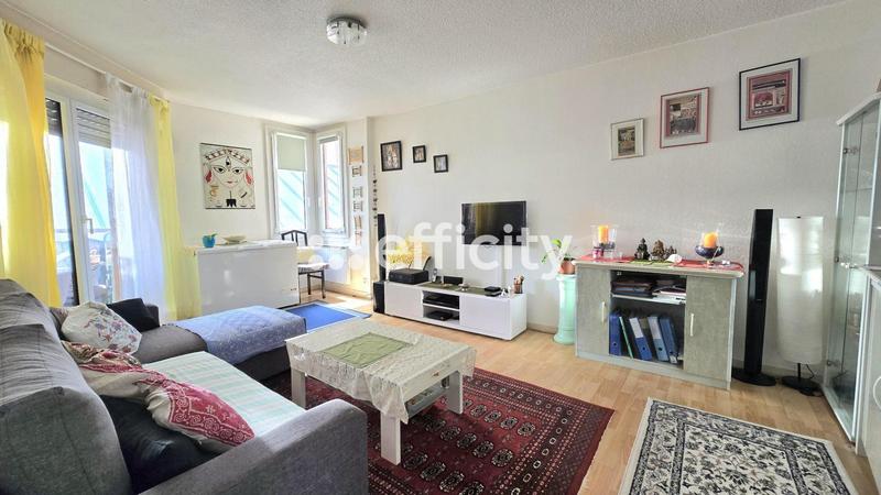 Appartement - 60 m² - 3 pièces