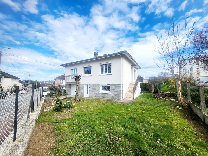 Maison - 114 m² - 5 pièces