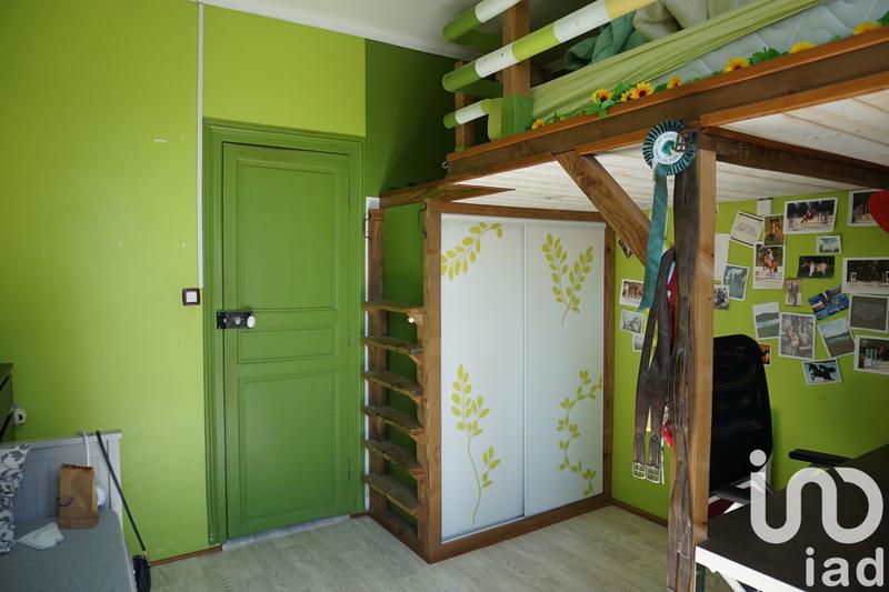 Maison - 305 m² - 10 pièces