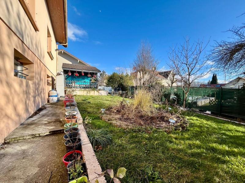 Appartement - 102 m² - 4 pièces