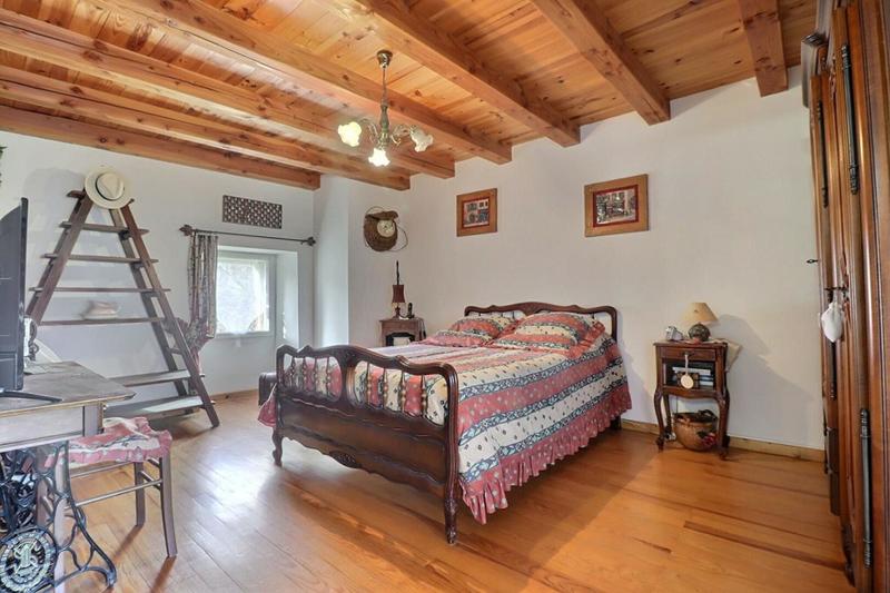 Maison - 163 m² - 8 pièces