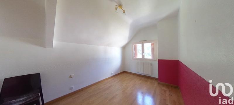 Maison - 121 m² - 6 pièces