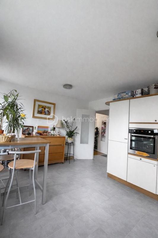 Appartement - 111 m² - 4 pièces