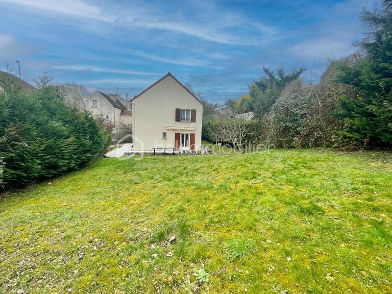 Maison - 175 m² - 7 pièces