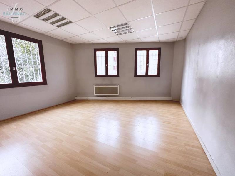 Bureau - 130 m² - 5 pièces