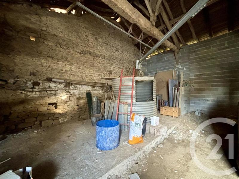 Propriété - 121 m² - 6 pièces