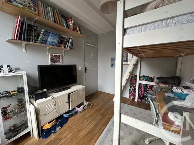 Maison - 107 m² - 6 pièces