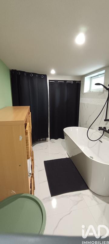 Maison - 102 m² - 5 pièces