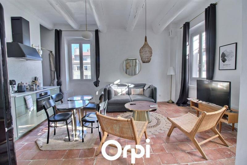 Appartement - 84 m² - 3 pièces