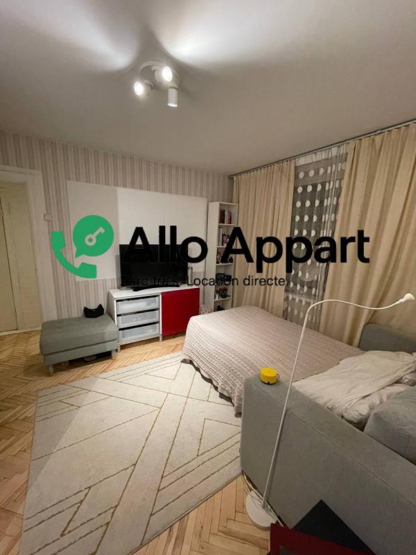 Studio - 15 m² - 1 pièce