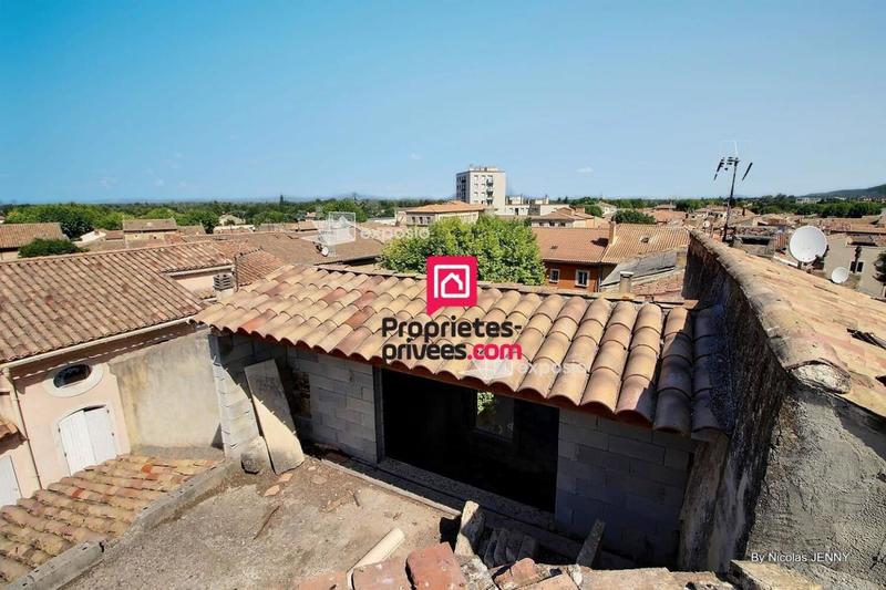 Immeuble - 215 m² - 9 pièces