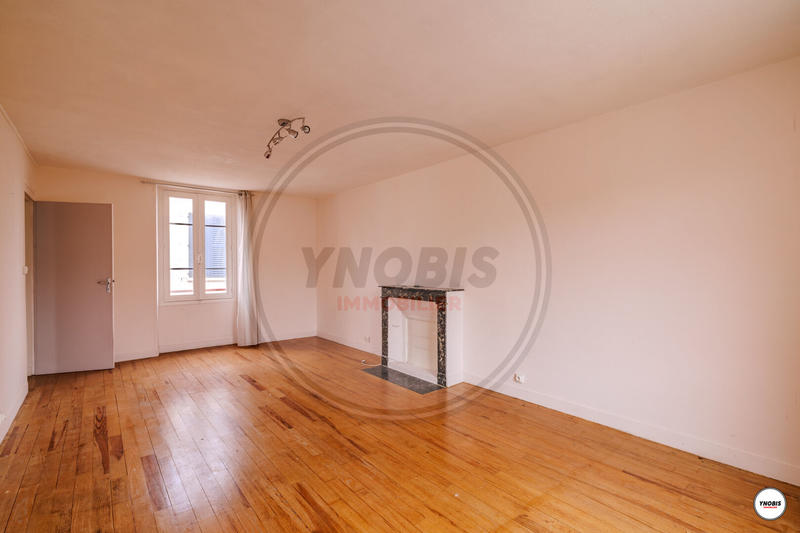 Maison - 180 m² - 6 pièces