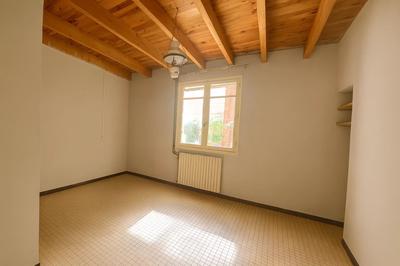 Maison - 104 m² - 6 pièces