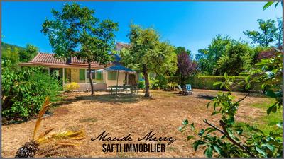 Maison - 138 m² - 6 pièces