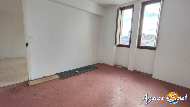 Appartement - 98 m² - 5 pièces