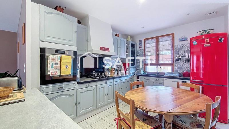 Maison - 84 m² - 4 pièces