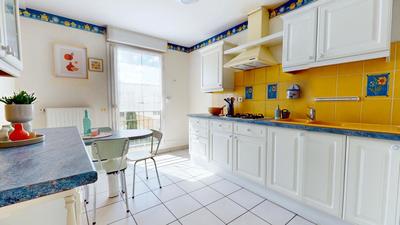 Appartement - 110 m² - 5 pièces