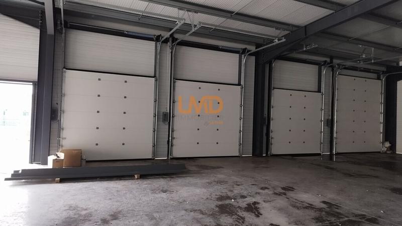 Local commercial - 500 m² - 1 pièce