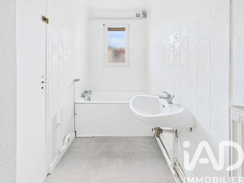 Appartement - 64 m² - 4 pièces