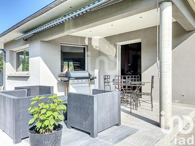 Maison - 189 m² - 8 pièces