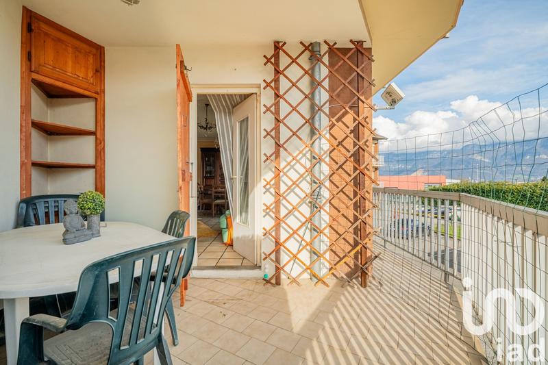 Appartement - 89 m² - 5 pièces