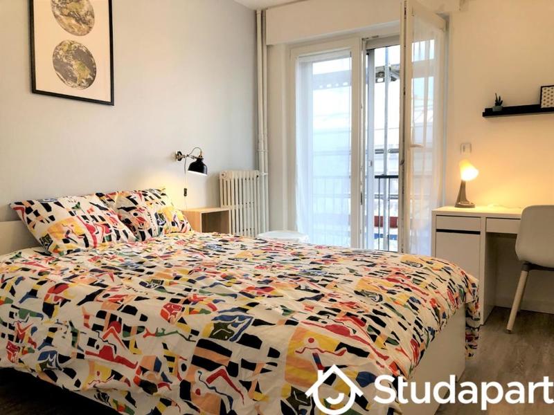 Chambre - 12 m² - 1 pièce