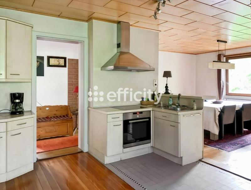 Maison - 186 m² - 6 pièces